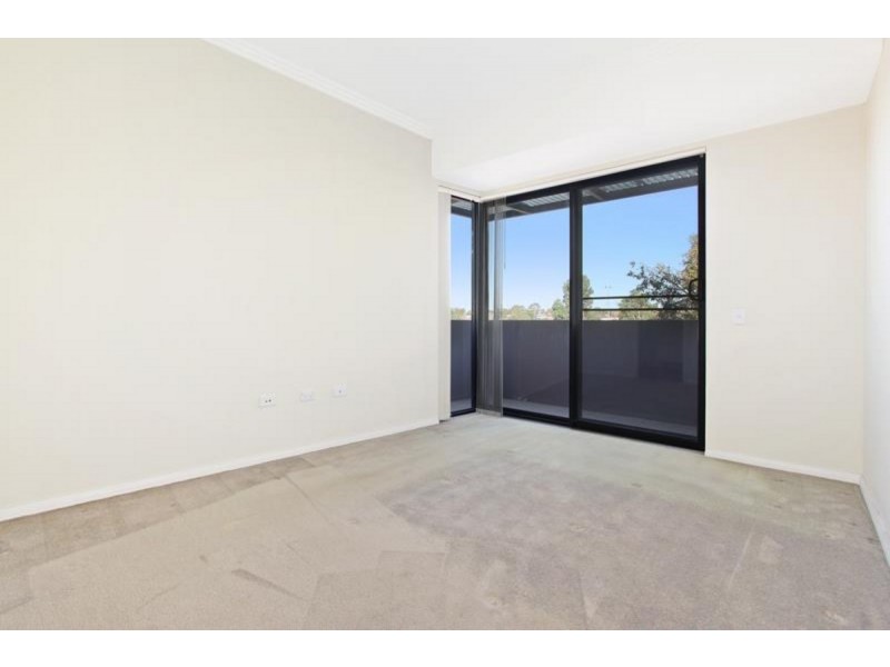 9/11 Pitt Street, Parramatta NSW 2150